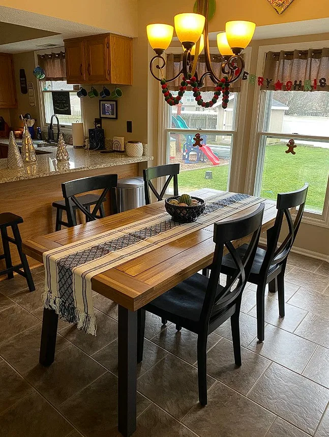 Rectangular Dinner Table Wood With Cloth Table Runner And Chandelier Indoor