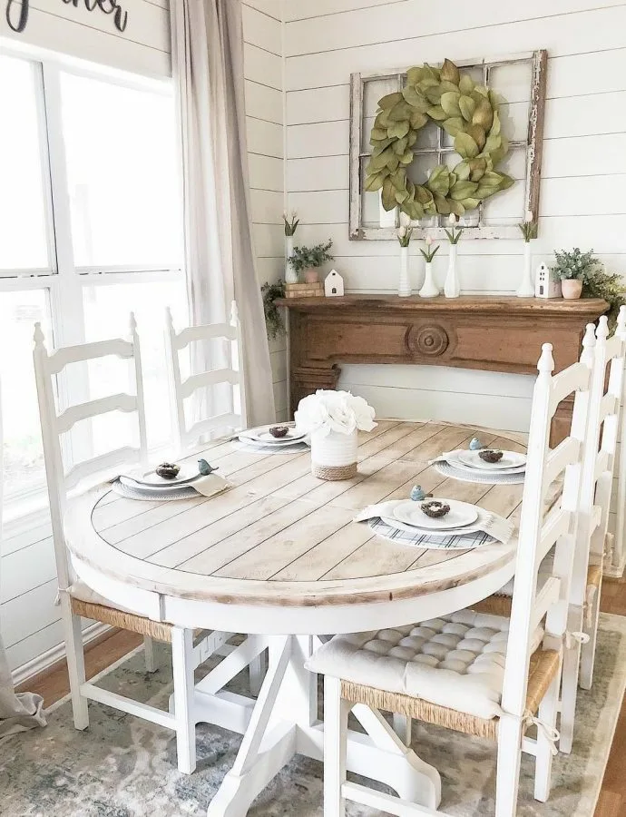Round White Farmhouse Dining Tables