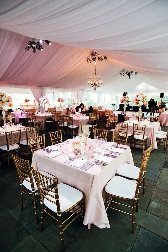 Square Dinner Table Pink Polyester Table Cloth With Table Number Holder