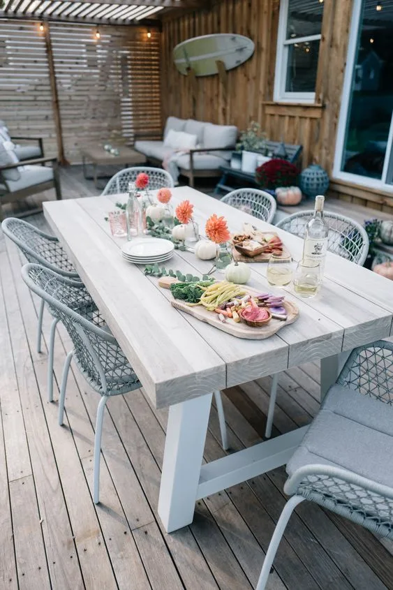 White Wooden Dining Table White Wood Top And White Painted Metal Base