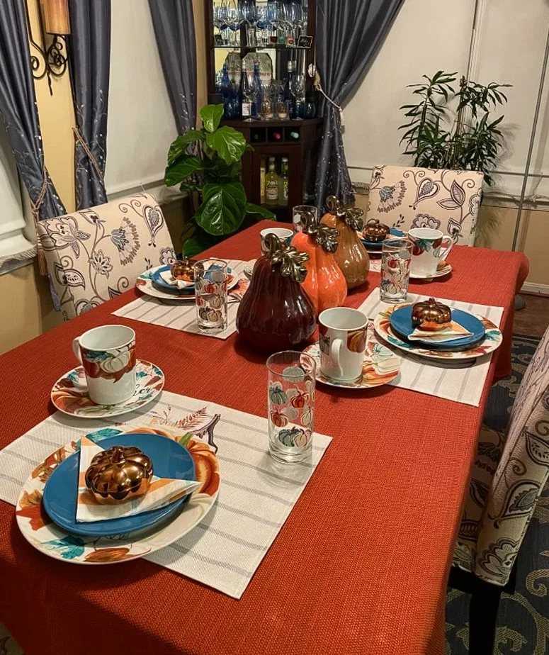 Tablescape Ideas For Fall Teracota Tablecloth With Glass Pumpkin Centerpiece Tablescape Ideas For Fall Teracota Tablecloth With Glass Pumpkin Centerpiece