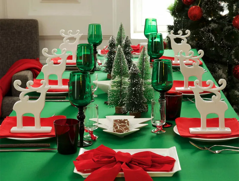Green Table Christmas Decoration Ideas