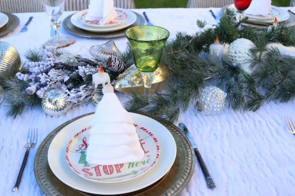 Green Garland Closeup White Napkin Tree Shape Christmas Dinner Table Decorations